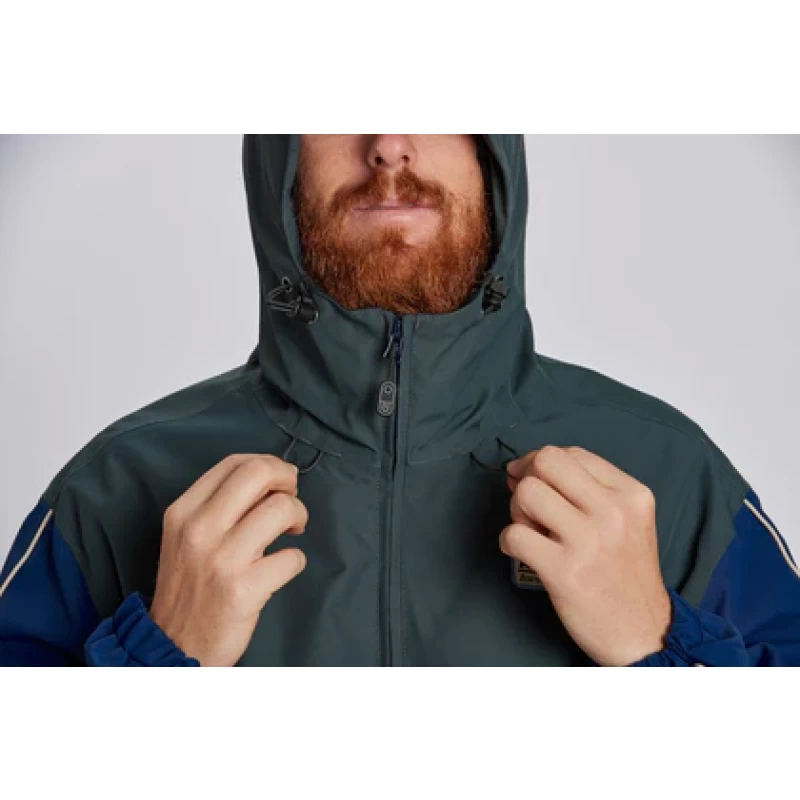 Airblaster | Men's Revert Snowboard and Ski Jacket- Real Tree Original, Medium - Image 3