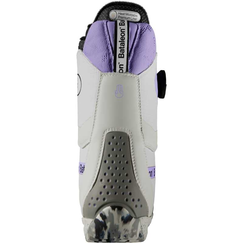 Women's snowboard boots with BOA Fit System in Virtual Grape color